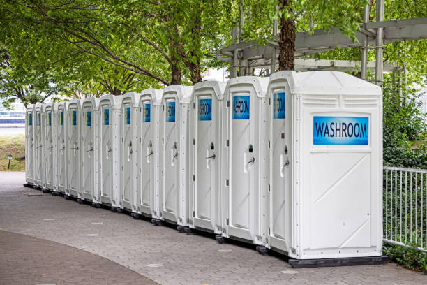 Portable Toilet Options We Offer in Hennessey, OK